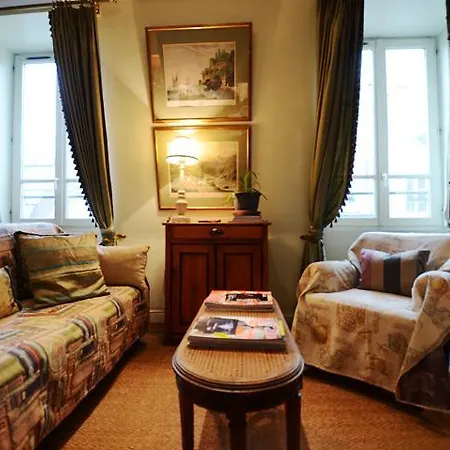 Appartement Harpe Parijs